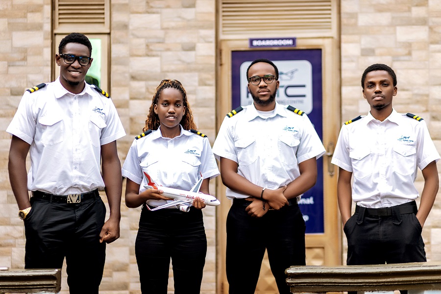 Commercial Pilot License Training